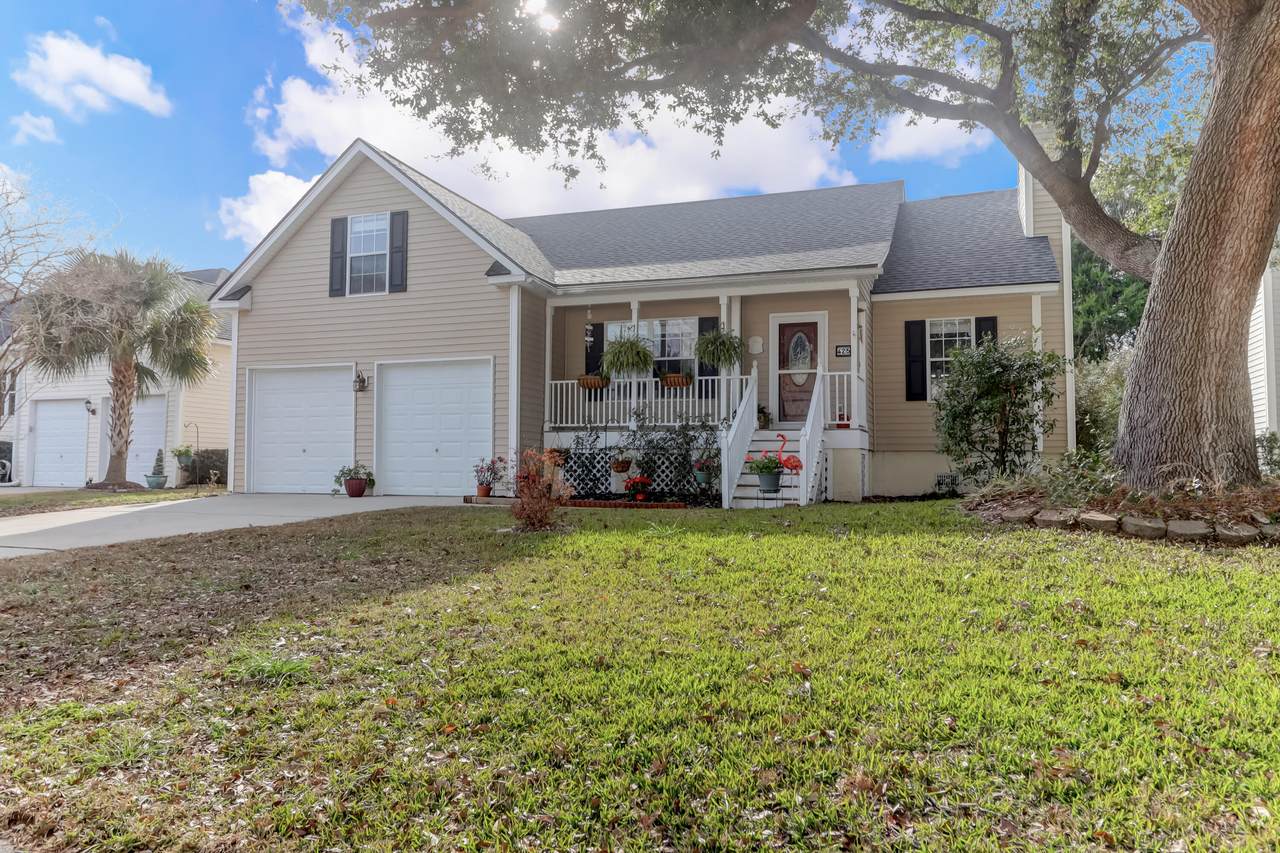 425 Planters Trace Drive - Photo 1