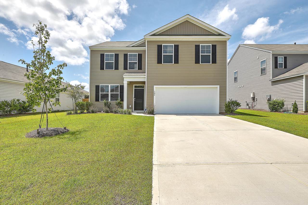 104 Akeley Lane - Photo 1