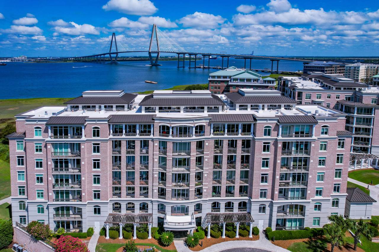 241 Plaza Court - Photo 1