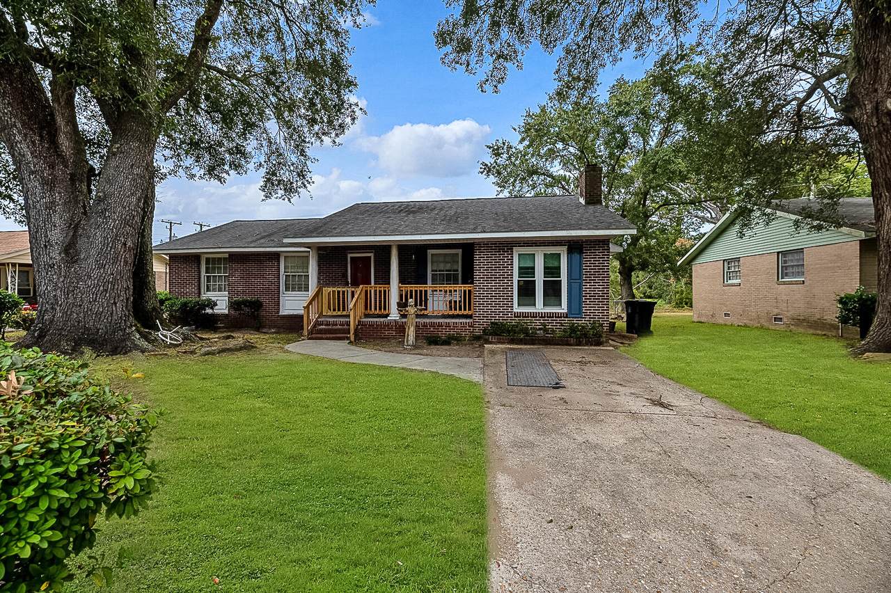 1632 Westway Drive - Photo 1