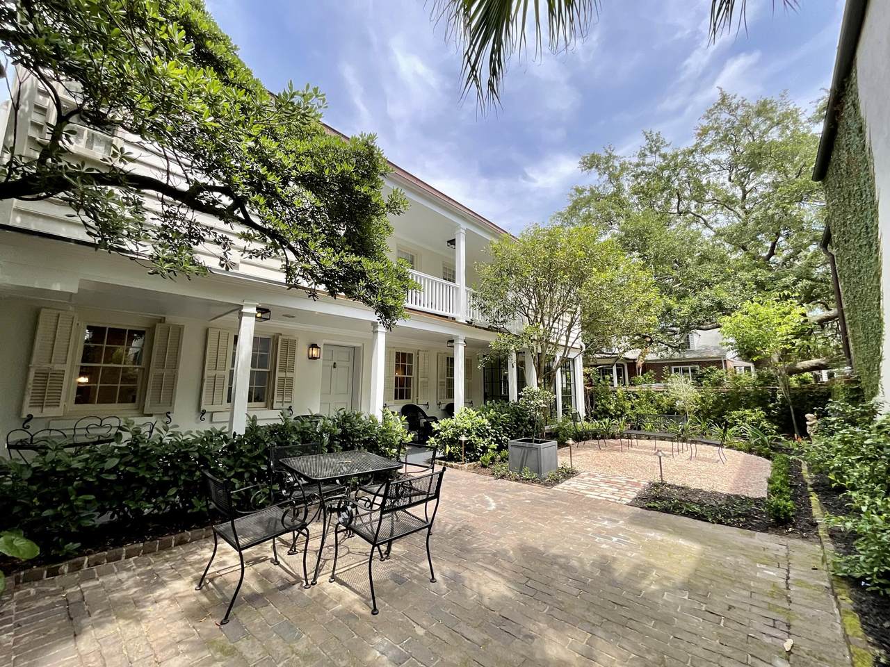 86 King Street - Photo 1