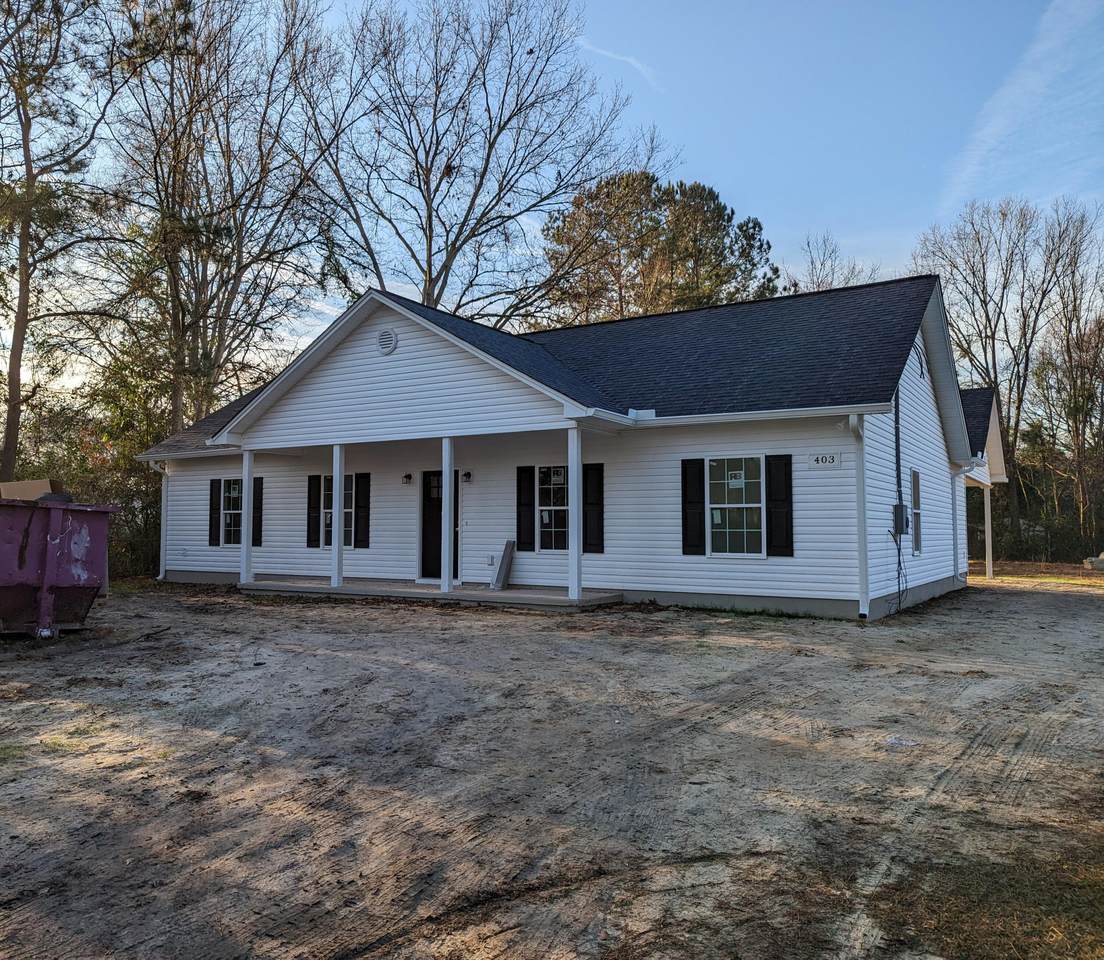 403 Berkeley Drive - Photo 1