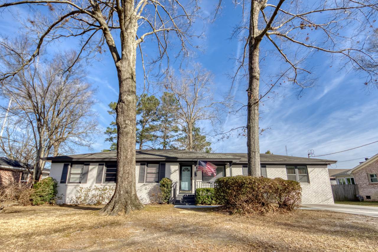 2134 Dallerton Circle - Photo 1