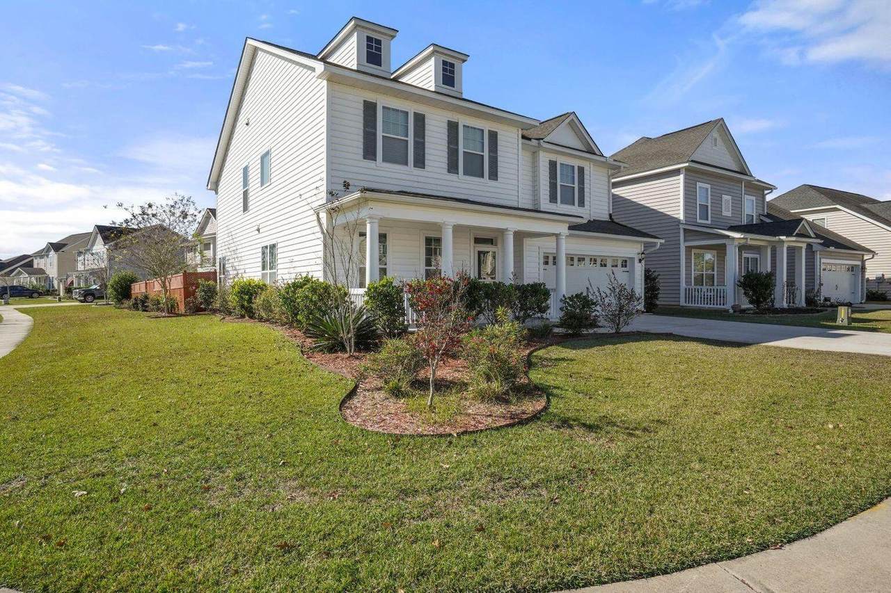 301 Fox Ridge Lane - Photo 1