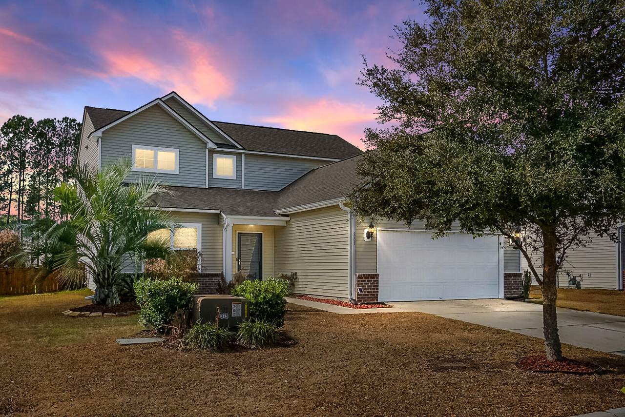 221 Decatur Drive - Photo 1