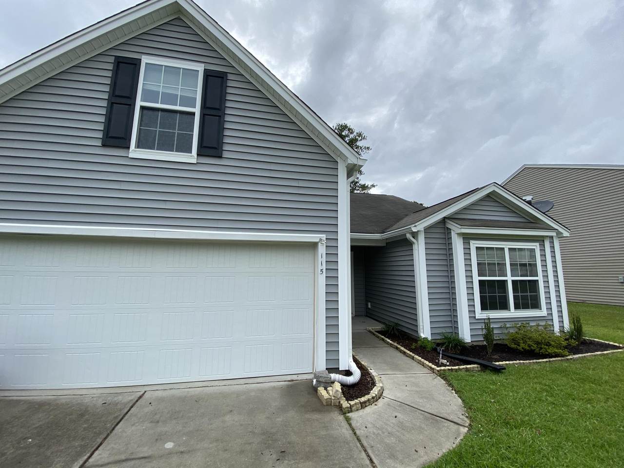 115 Farm Quarters Drive - Photo 1