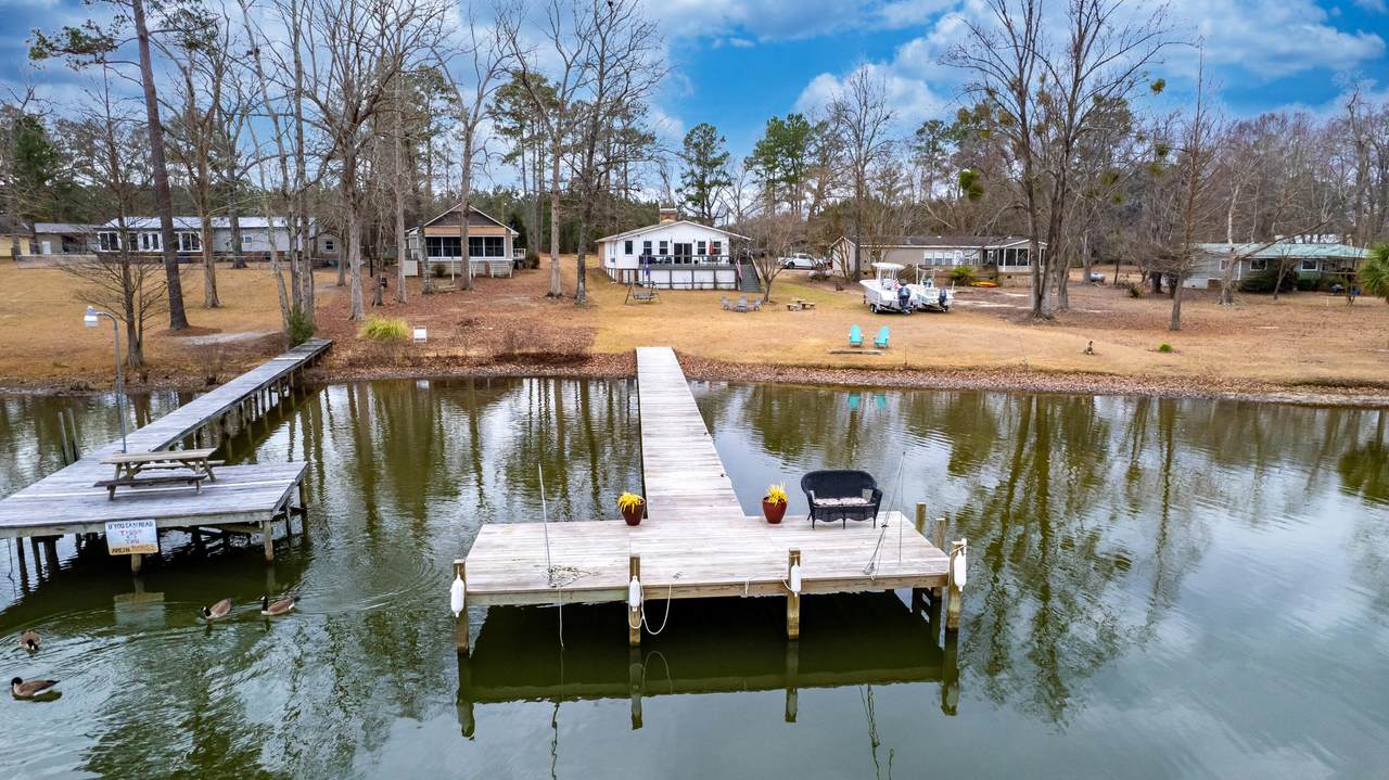 2046 James Loop Road - Photo 1