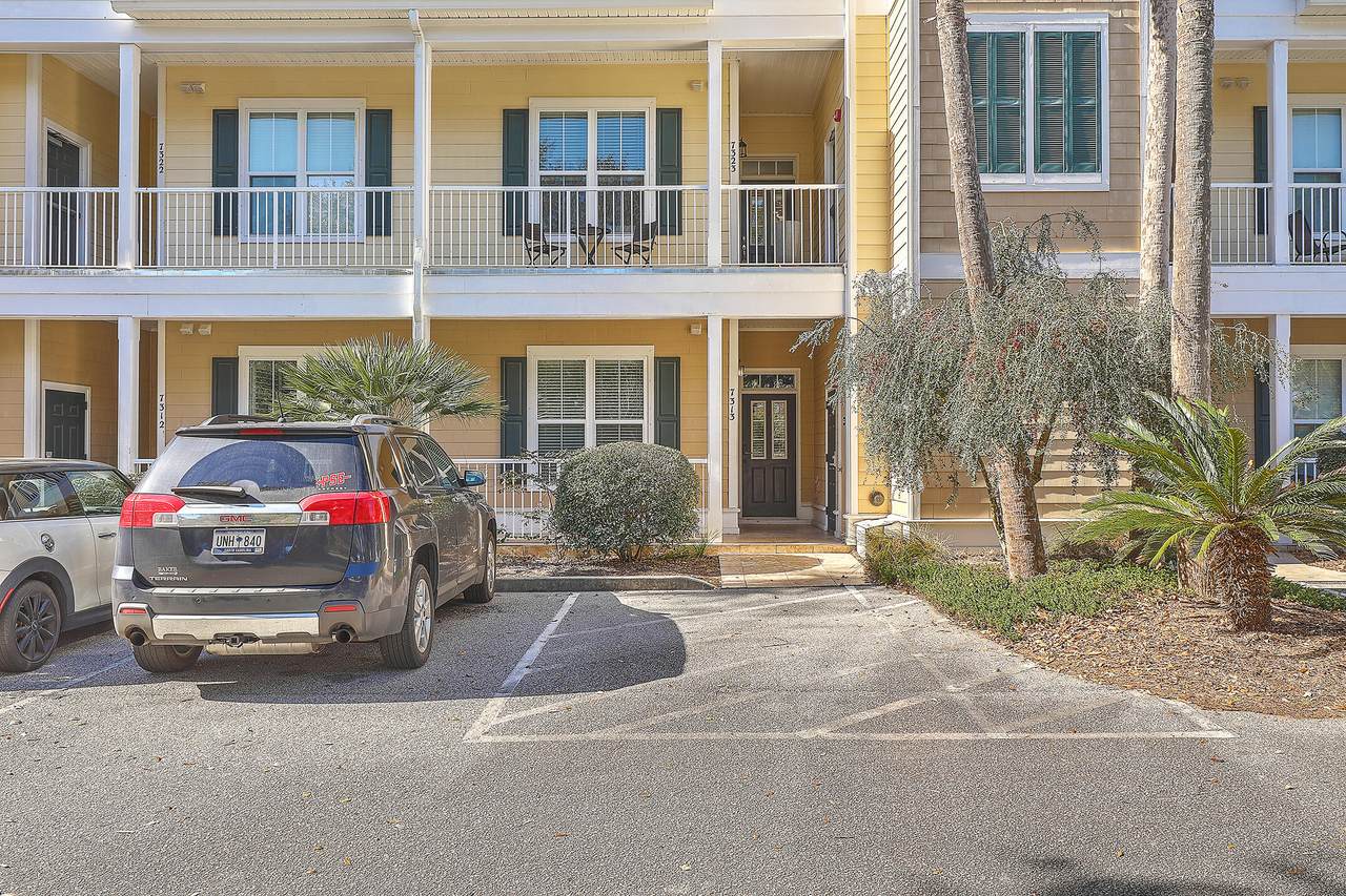 7313 Indigo Palms Way - Photo 1