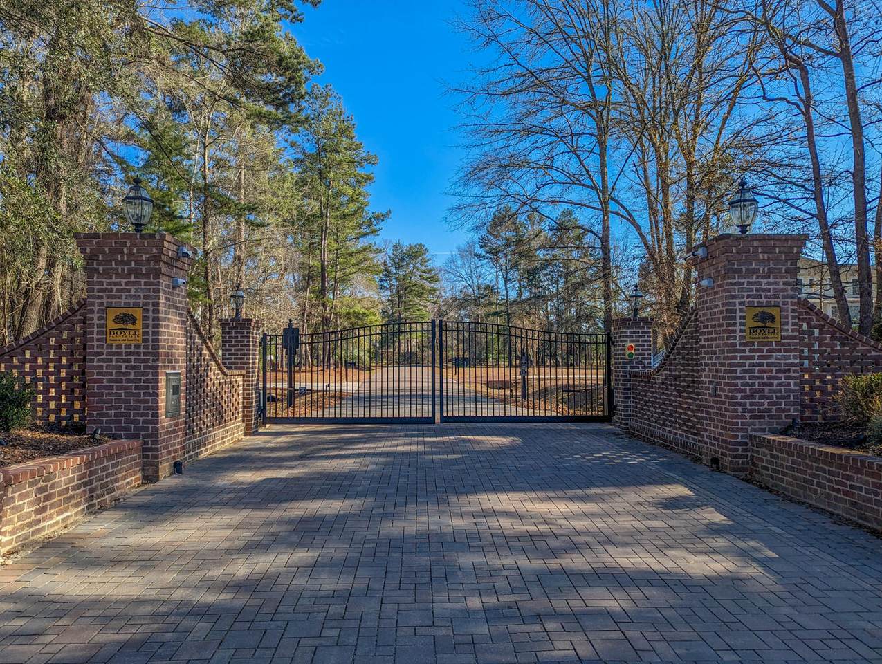 102 Dirocco Lane - Photo 1