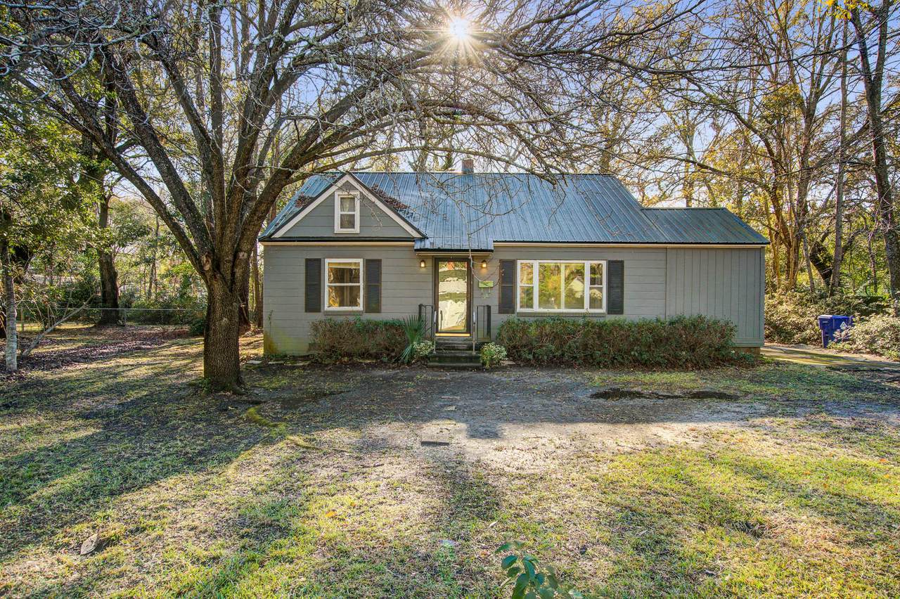 1221 Wimbee Drive - Photo 1