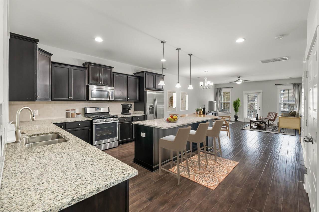 1877 Carolina Towne Court - Photo 1
