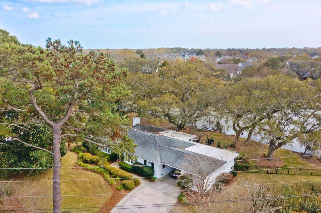 https://bt-photos.global.ssl.fastly.net/charleston/1280_boomver_1_23003975-2.jpg