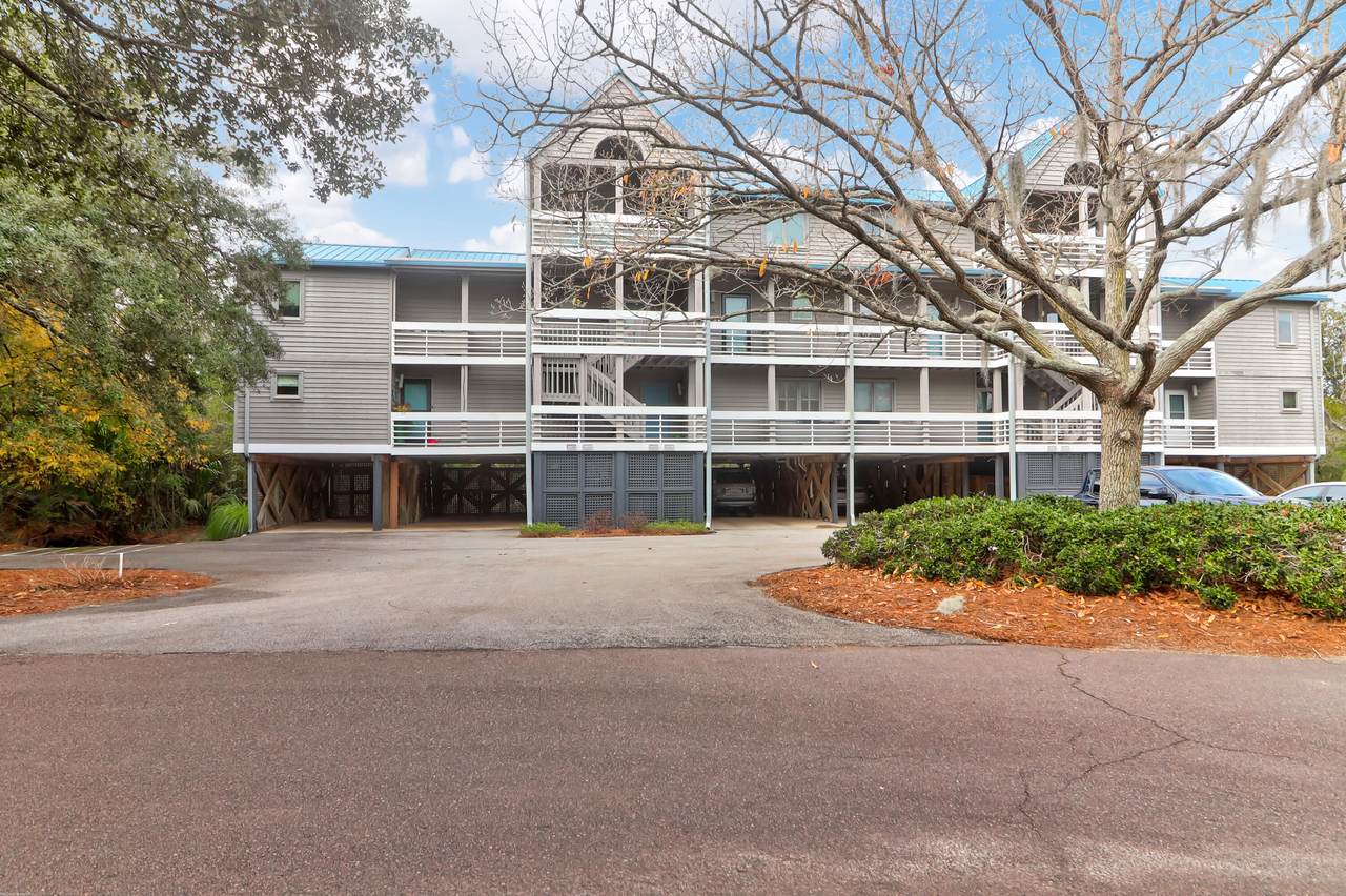 2403 Racquet Club Drive - Photo 1