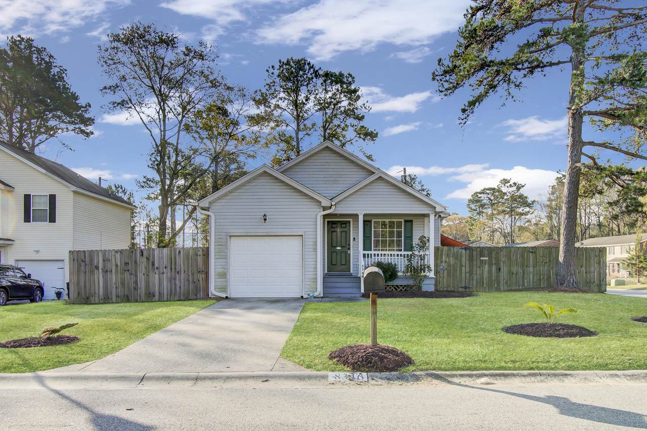 8346 Planters Knoll, North Charleston, SC 29420 (24006618) The