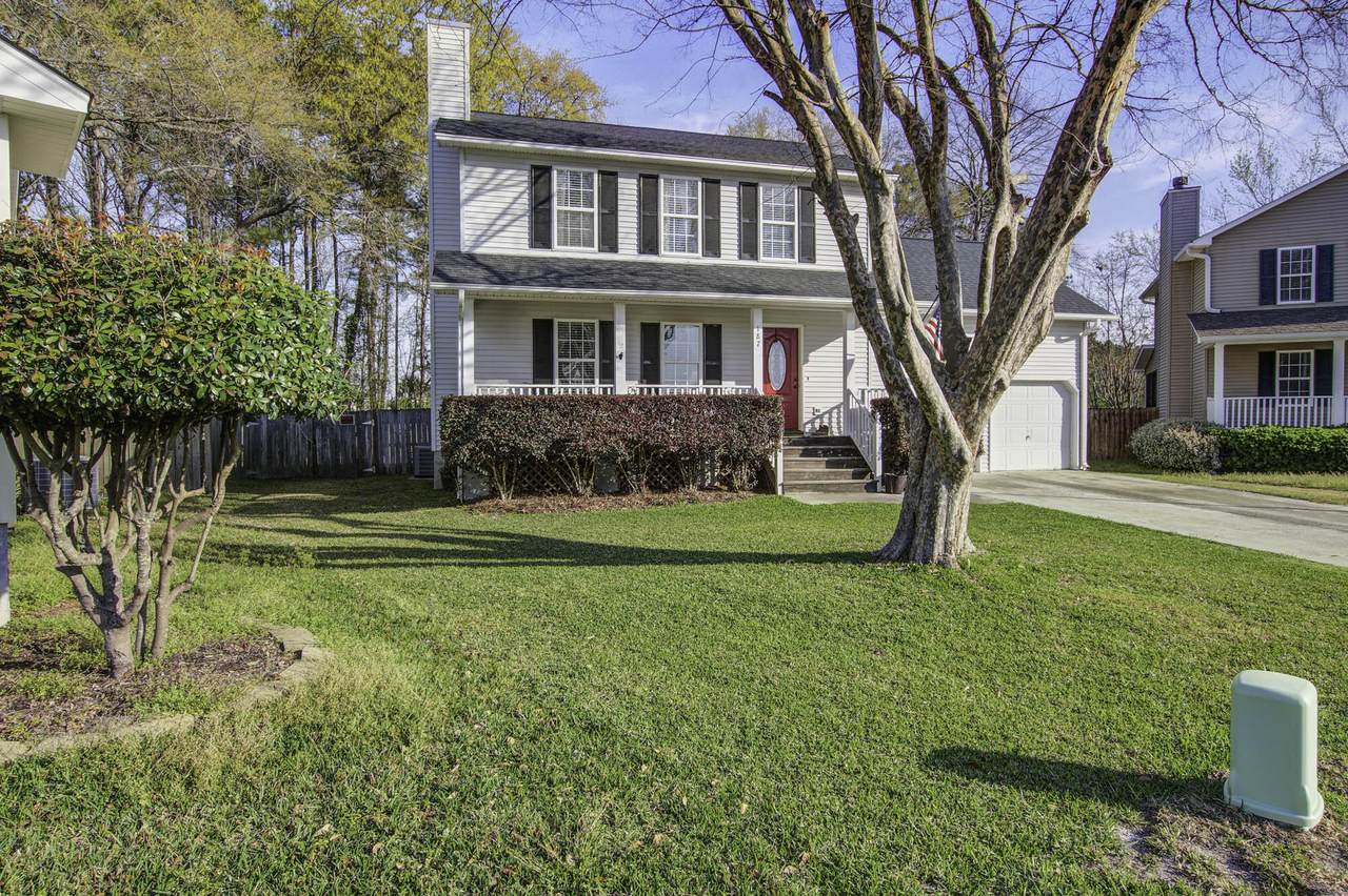 187 Iron Road - Photo 1