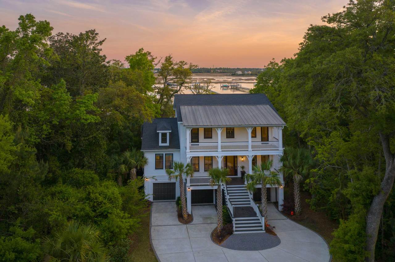 609 Barbados Drive - Photo 1