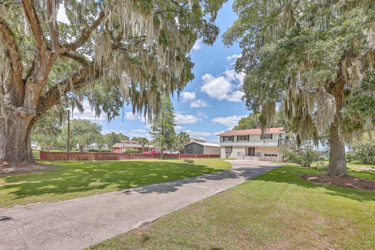 1018 Live Oak Avenue - Photo 1