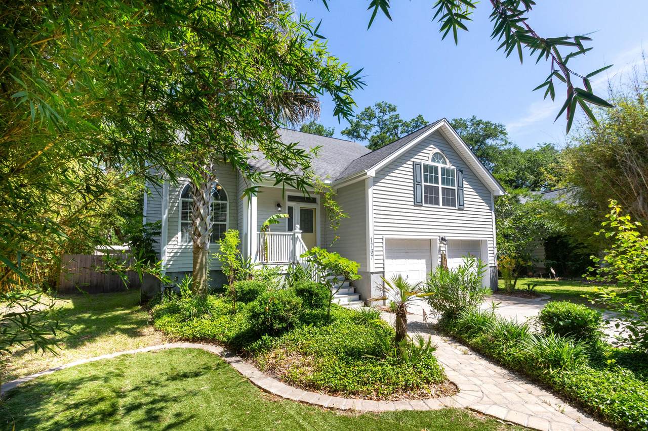 1767 Crystal Lake Drive - Photo 1