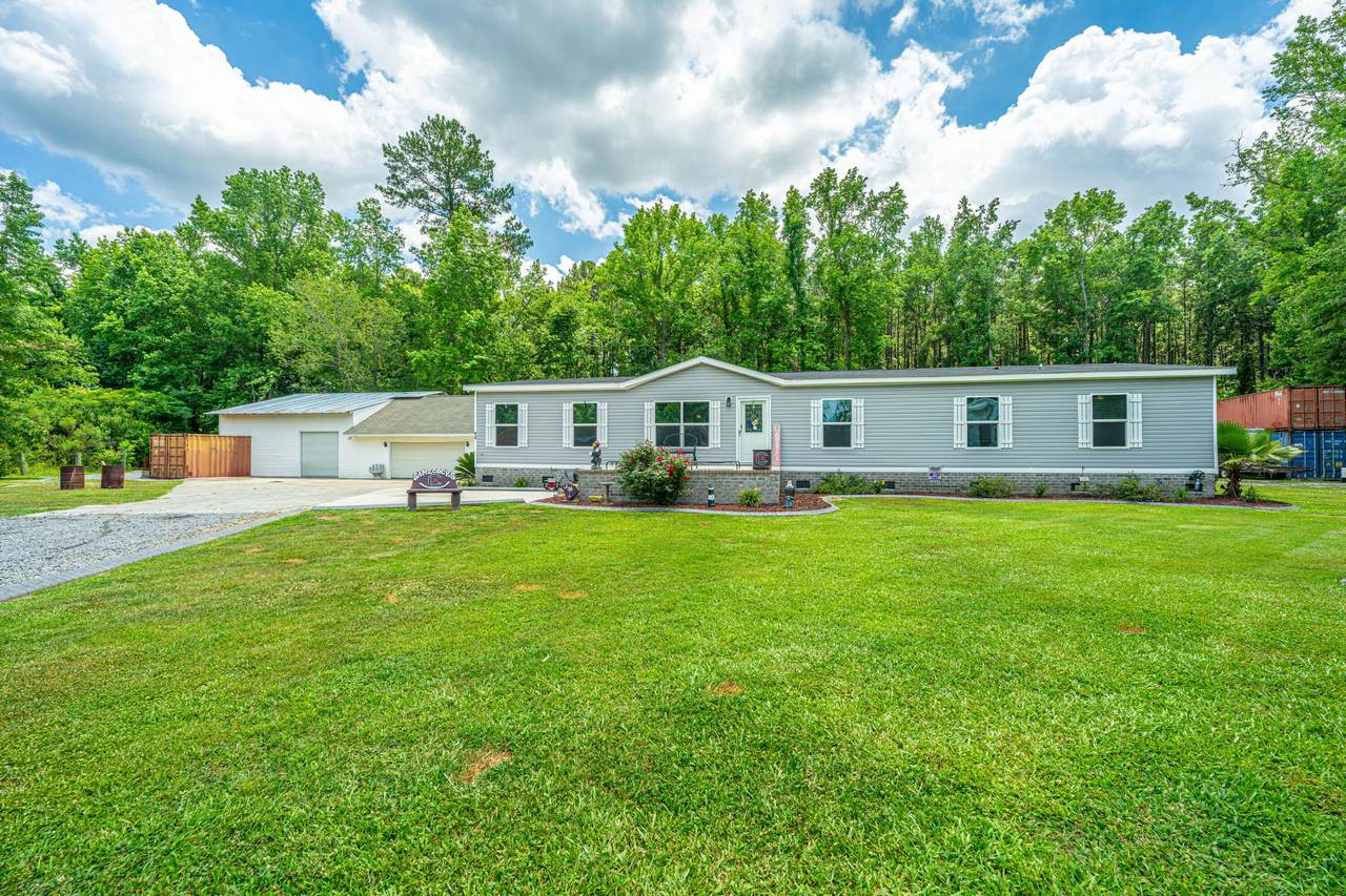 810 Testie Lane - Photo 1