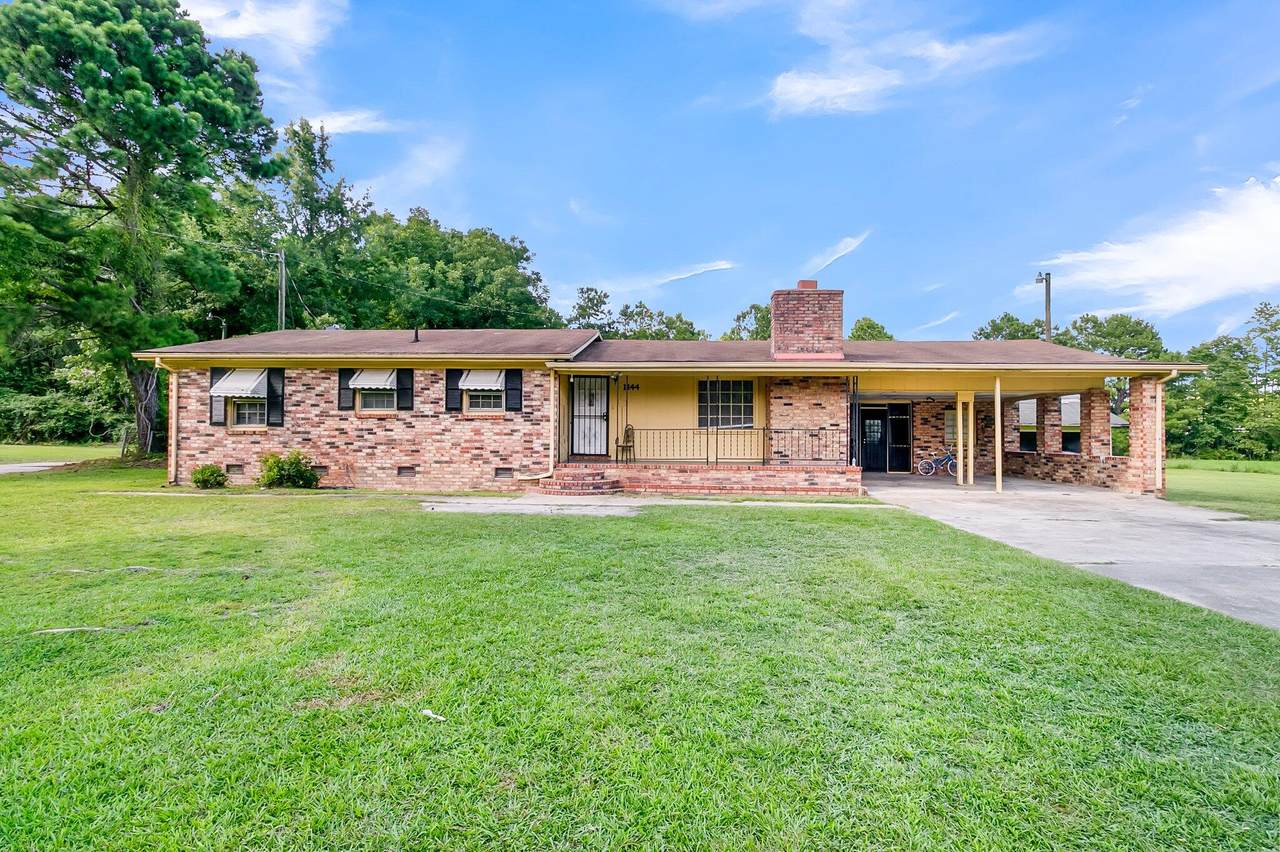 1144 Old Mill Road - Photo 1