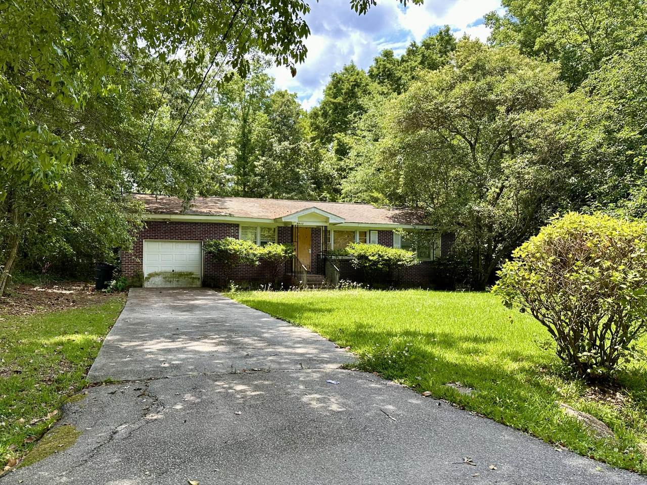 8943 Furr Street - Photo 1