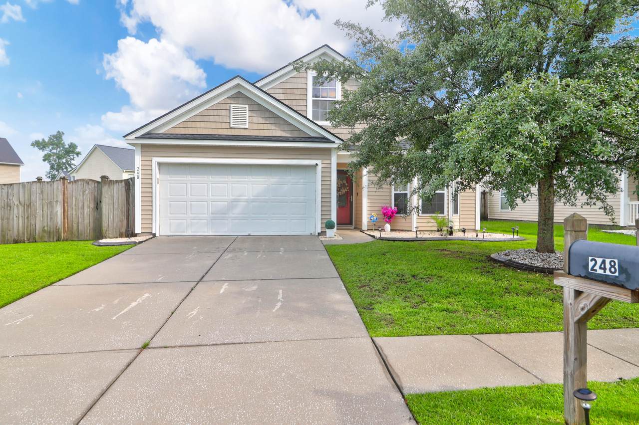 248 Loocock Drive - Photo 1