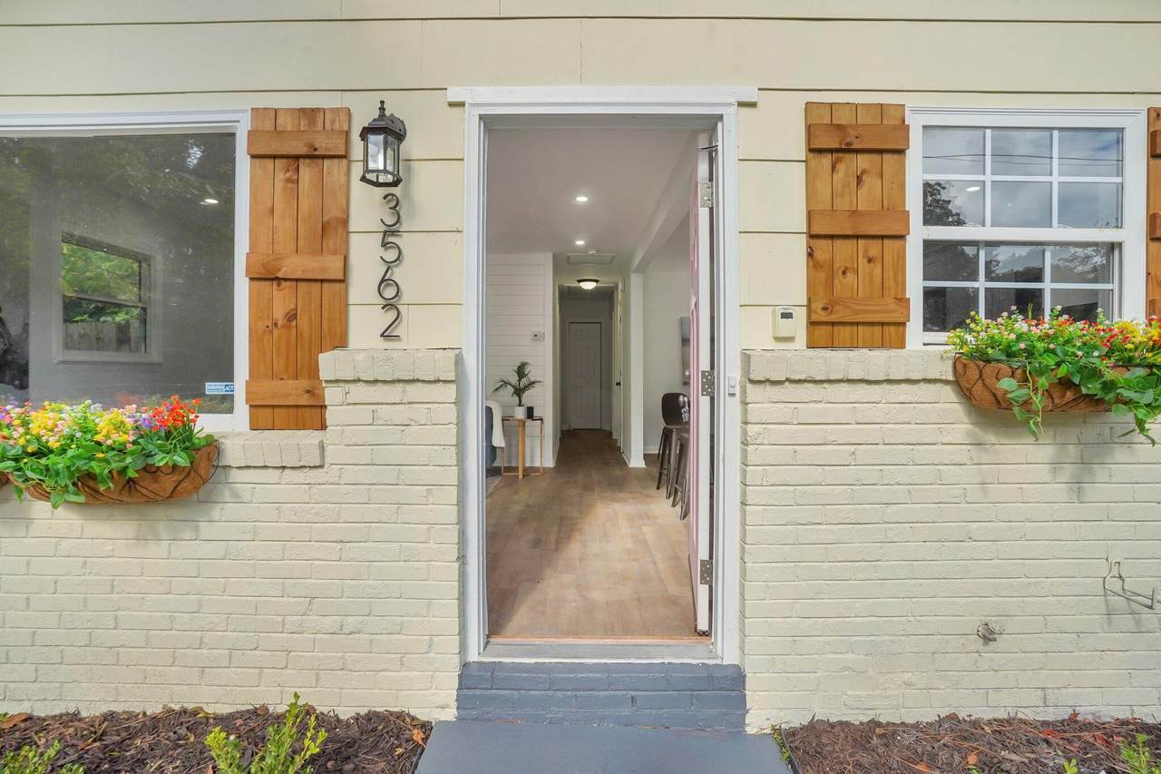 3562 Dunmovin Drive - Photo 1