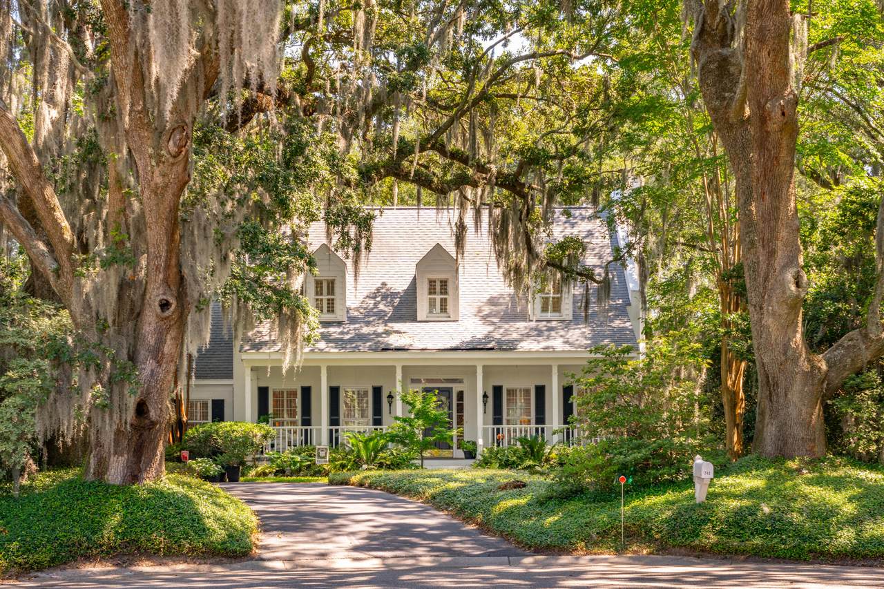 https://bt-photos.global.ssl.fastly.net/charleston/1280_boomver_1_24023429-2.jpg