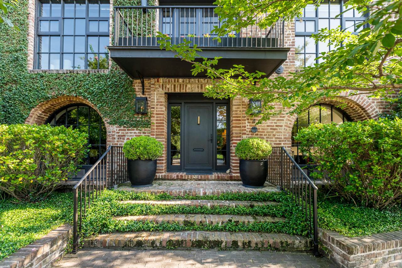 4 Adgers Wharf - Photo 1