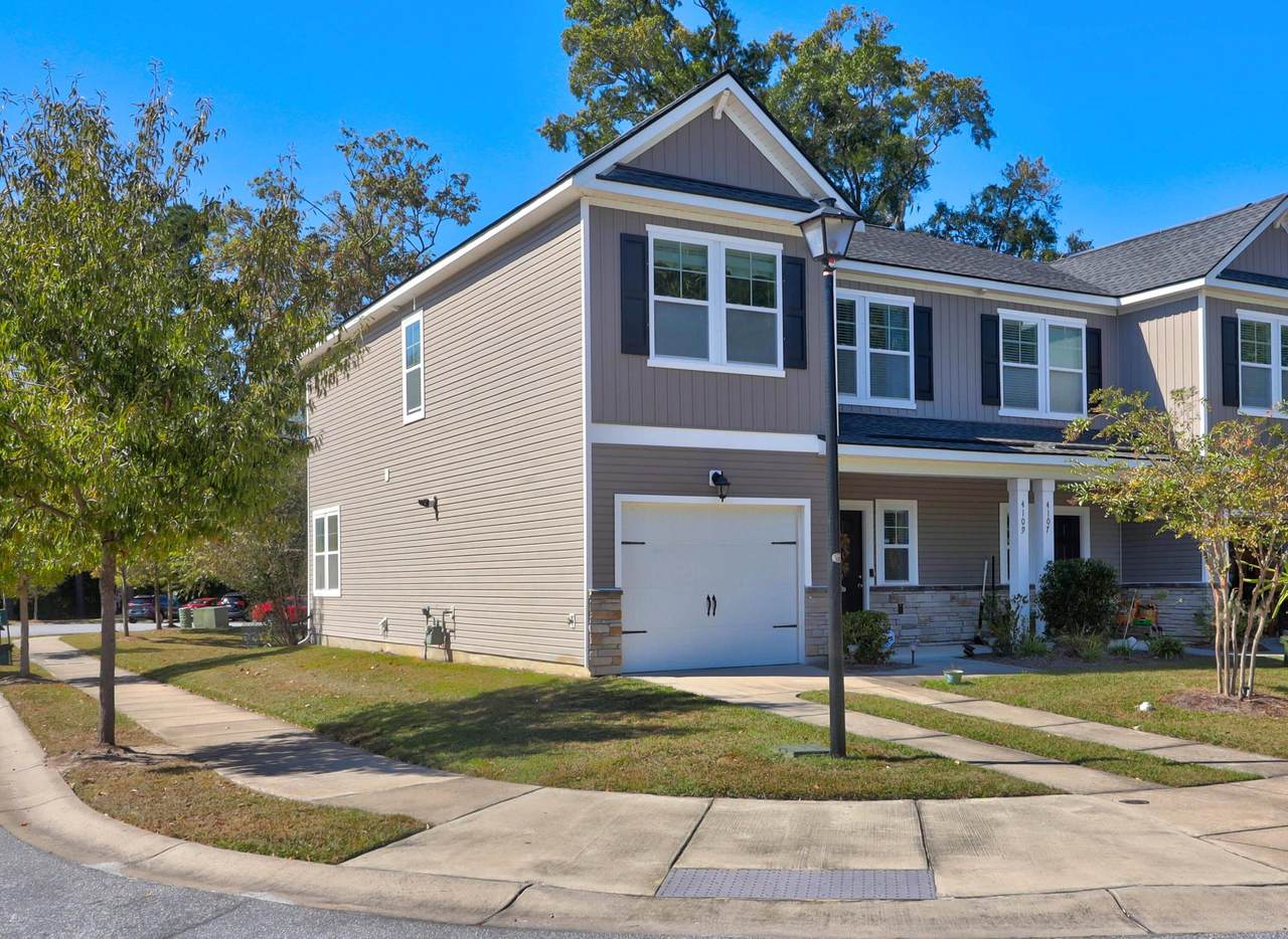 4109 Hartland Street - Photo 1