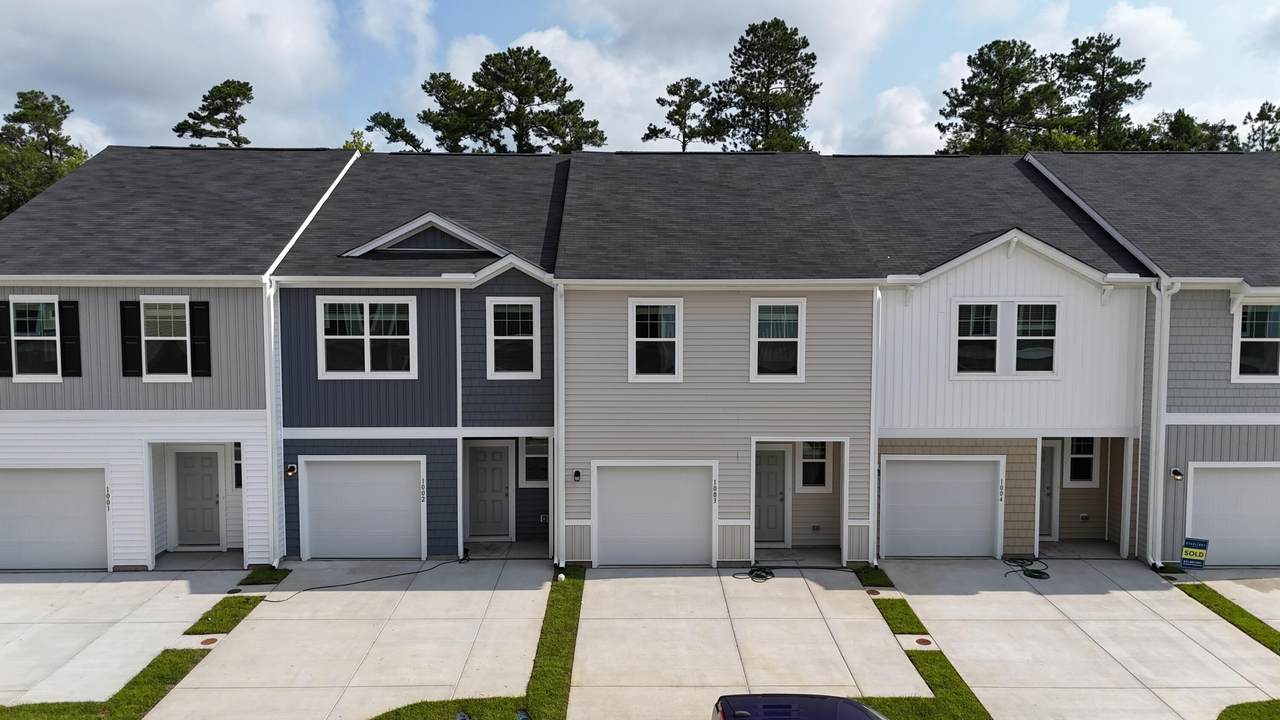 1806 Scarlett Maple Street - Photo 1