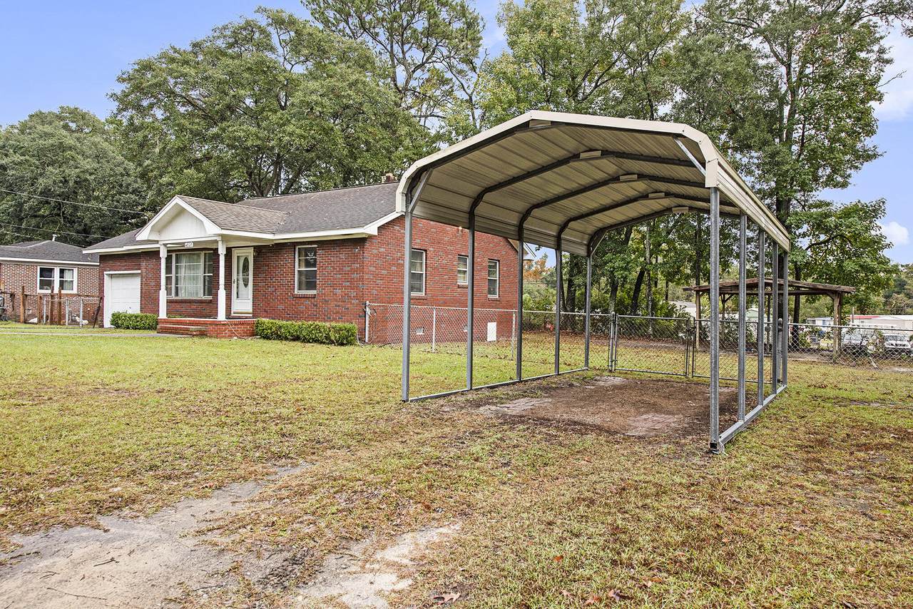 https://bt-photos.global.ssl.fastly.net/charleston/1280_boomver_1_24028309-2.jpg