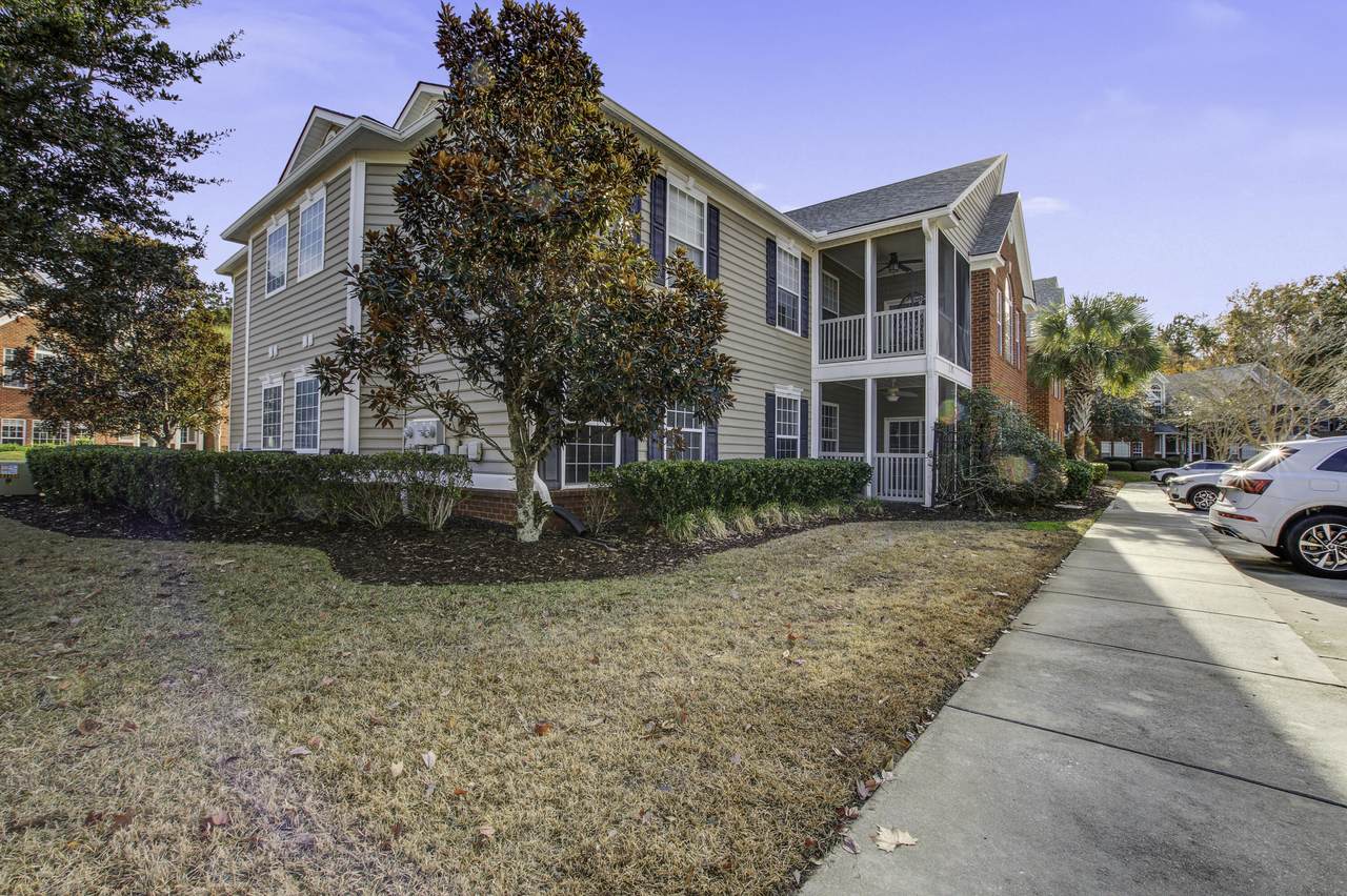 1413 Belcourt Lane - Photo 1