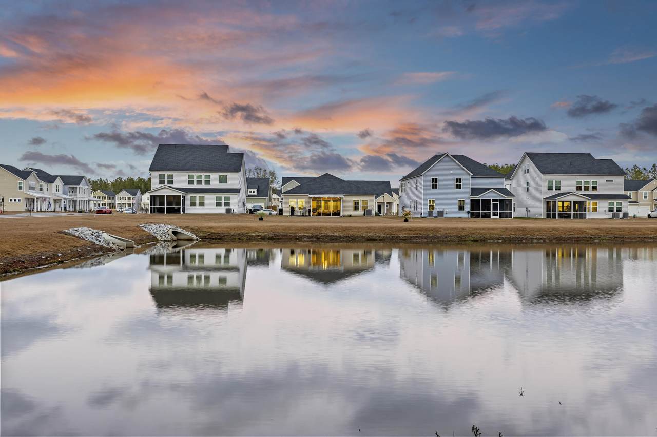 271 Tuscan Sun Street - Photo 1