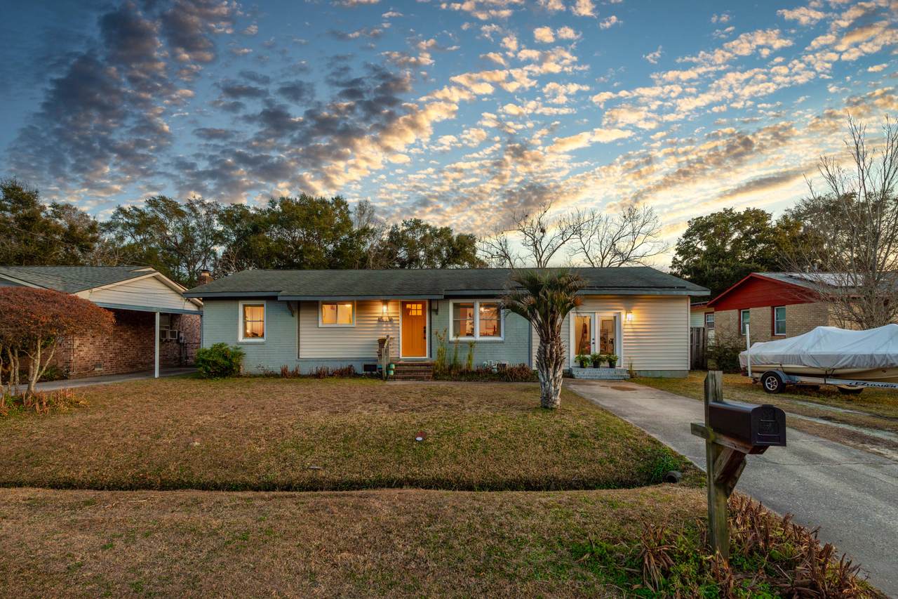 1569 Westwood Drive - Photo 1