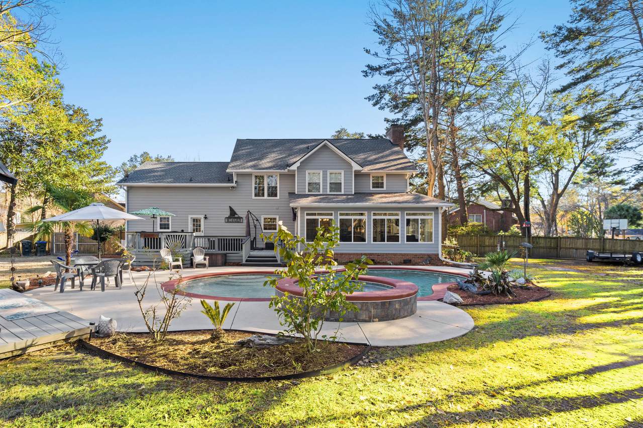 106 Merriweather Court - Photo 1