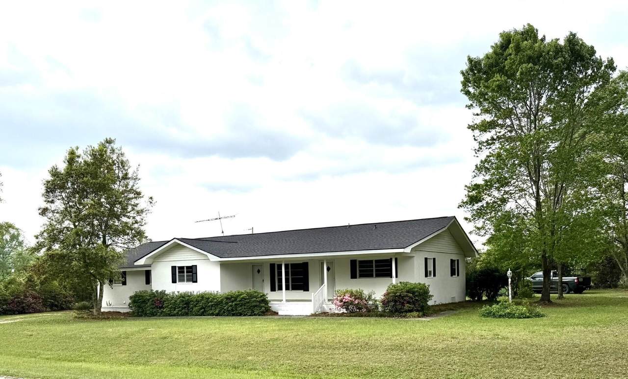 321 Middle Willow Road - Photo 1