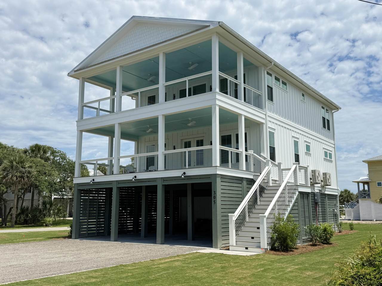 305 Matilda Street - Photo 1