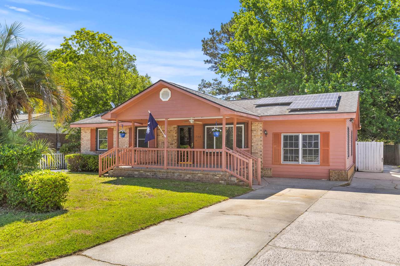 1593 Westwood Drive - Photo 1