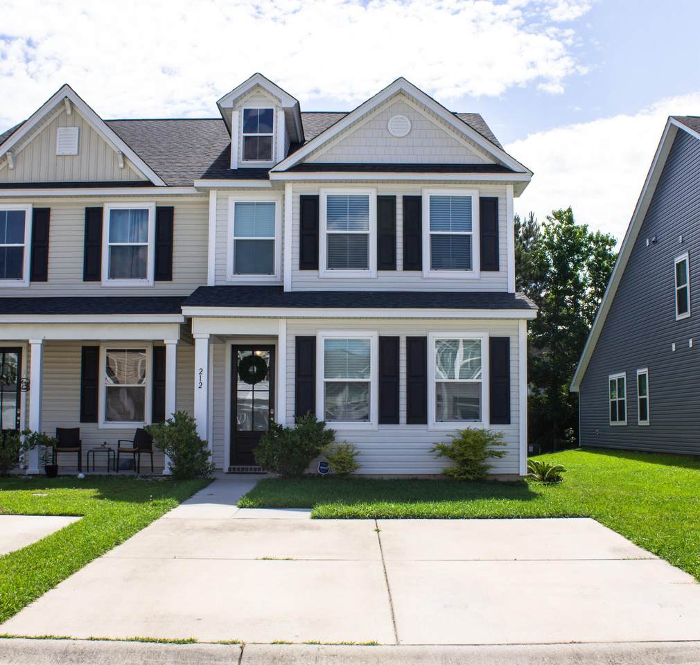 212 Kirkland Street - Photo 1
