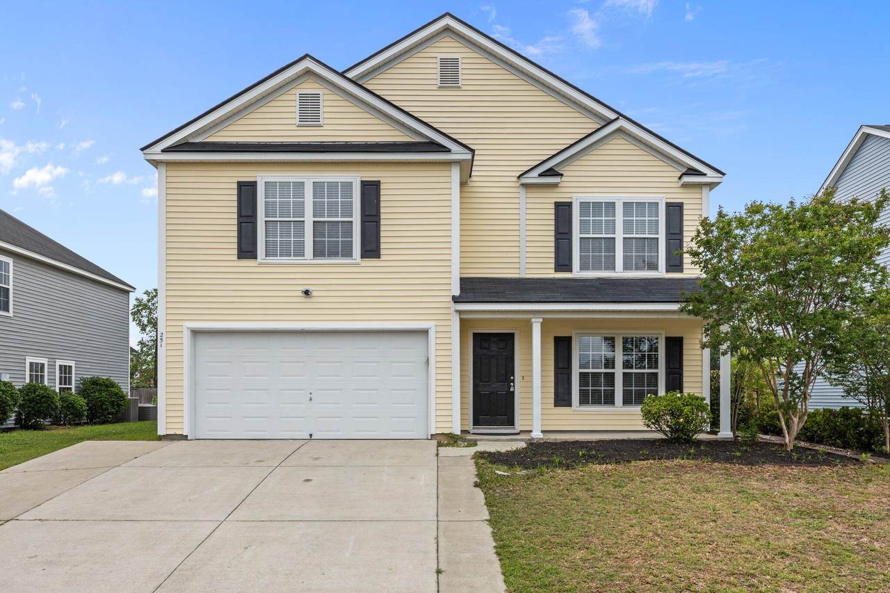 251 Emerald Isle Drive - Photo 1