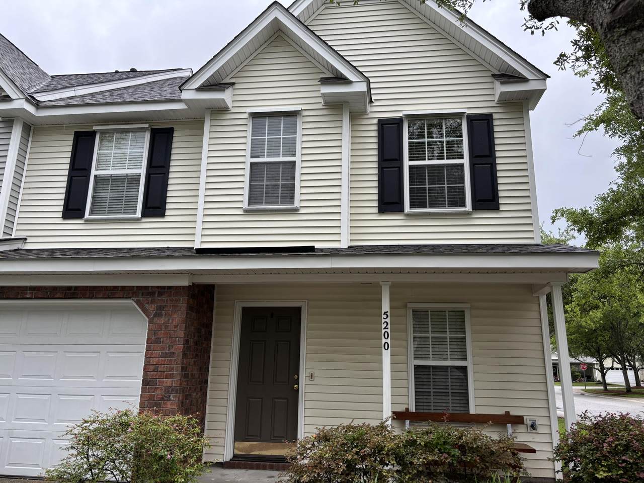 5200 Fernland Way - Photo 1