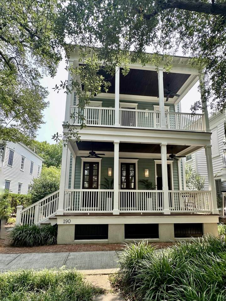 190 Ionsborough Street - Photo 1