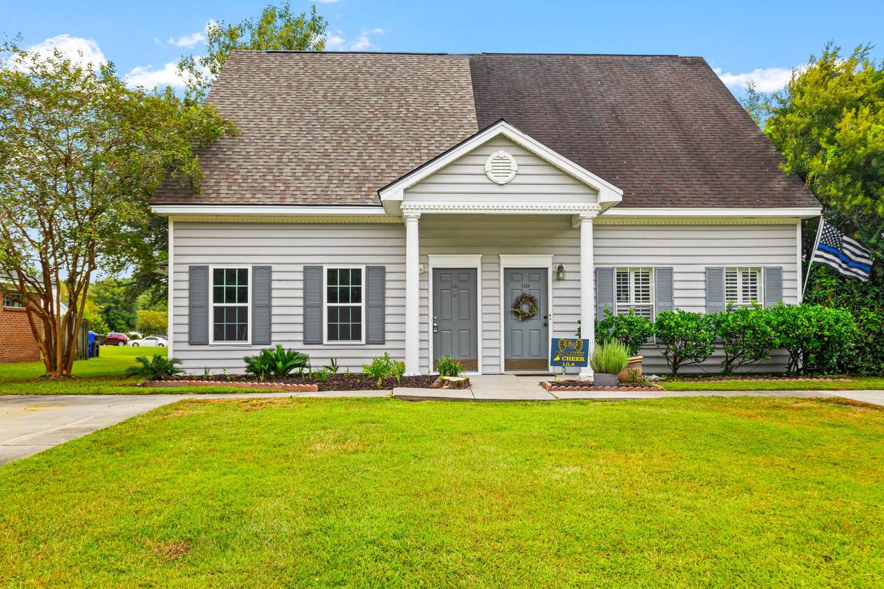 3145 Queensgate Way - Photo 1