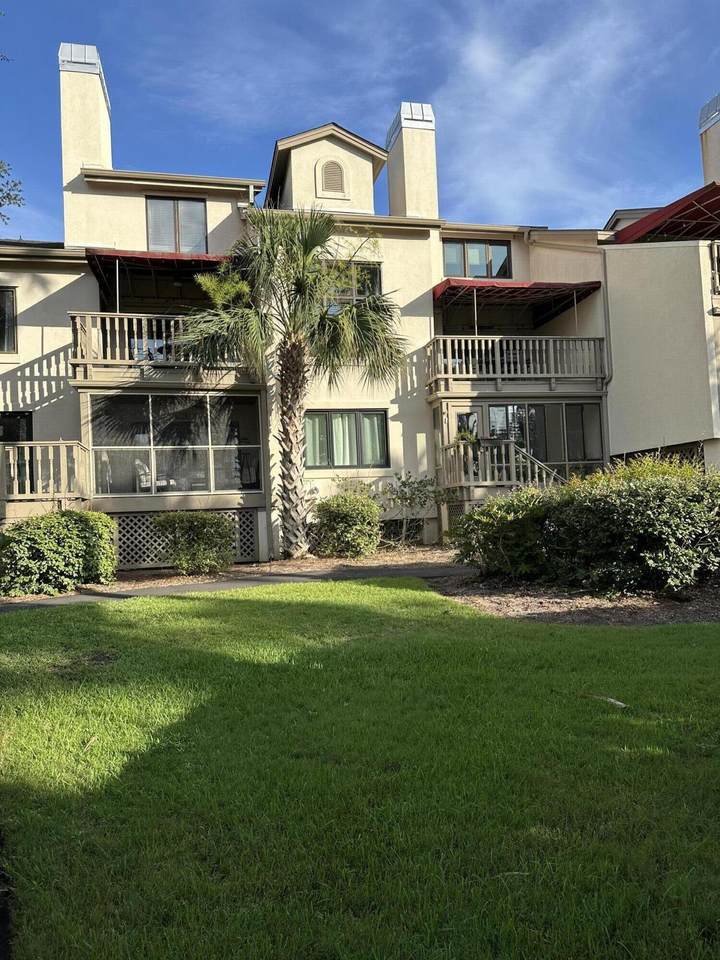 410 Yacht Harbor Court - Photo 1