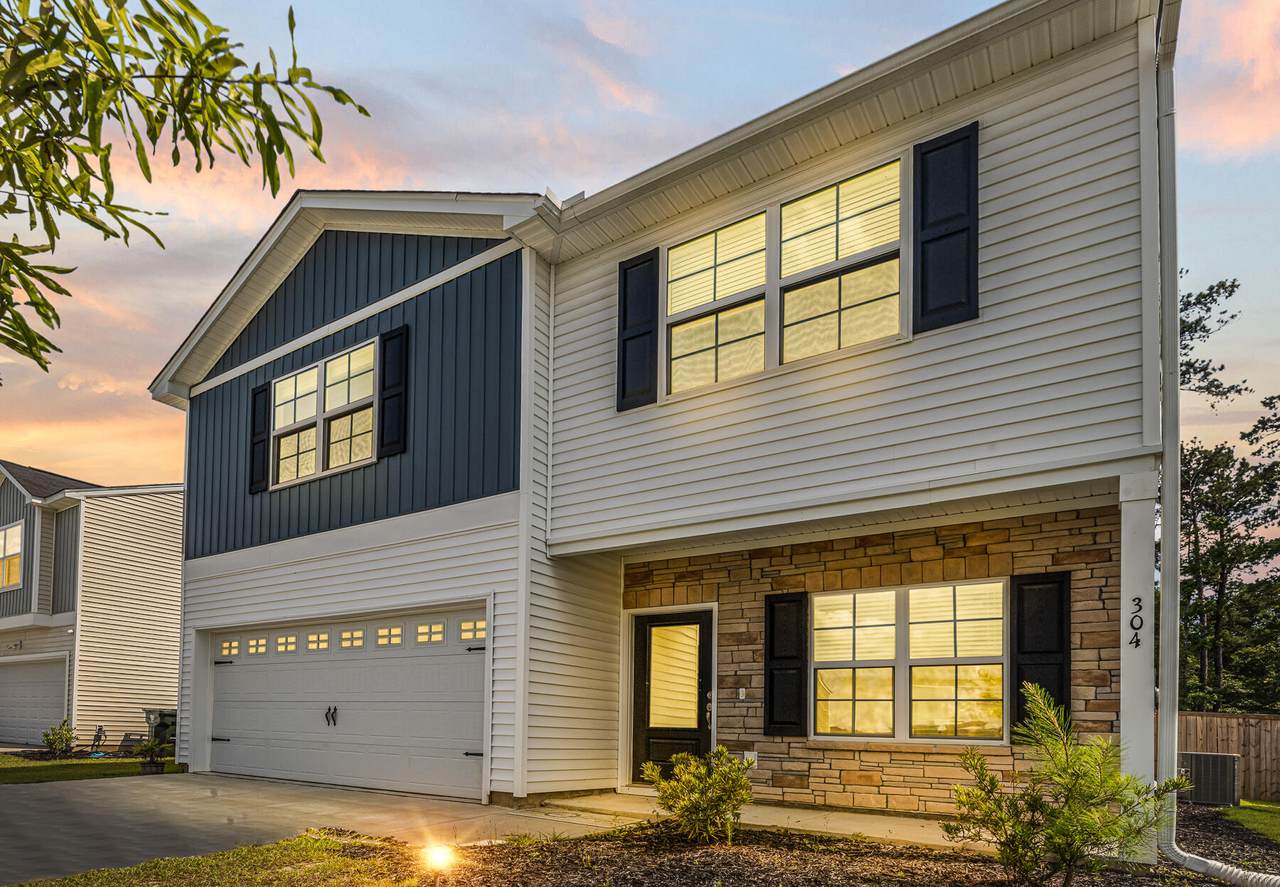 304 Torslanda Lane - Photo 1