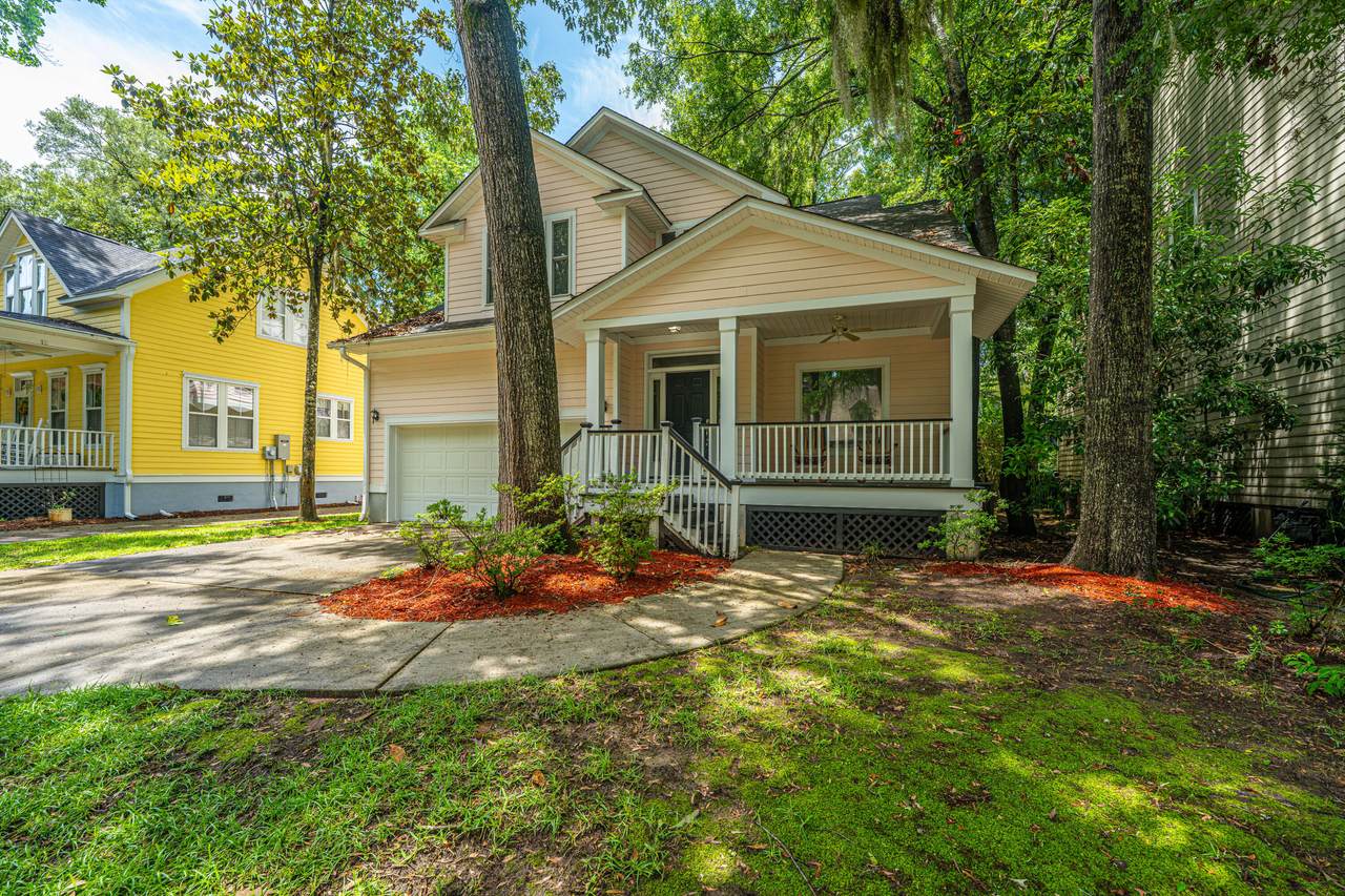 3005 Macbeth Creek Drive - Photo 1