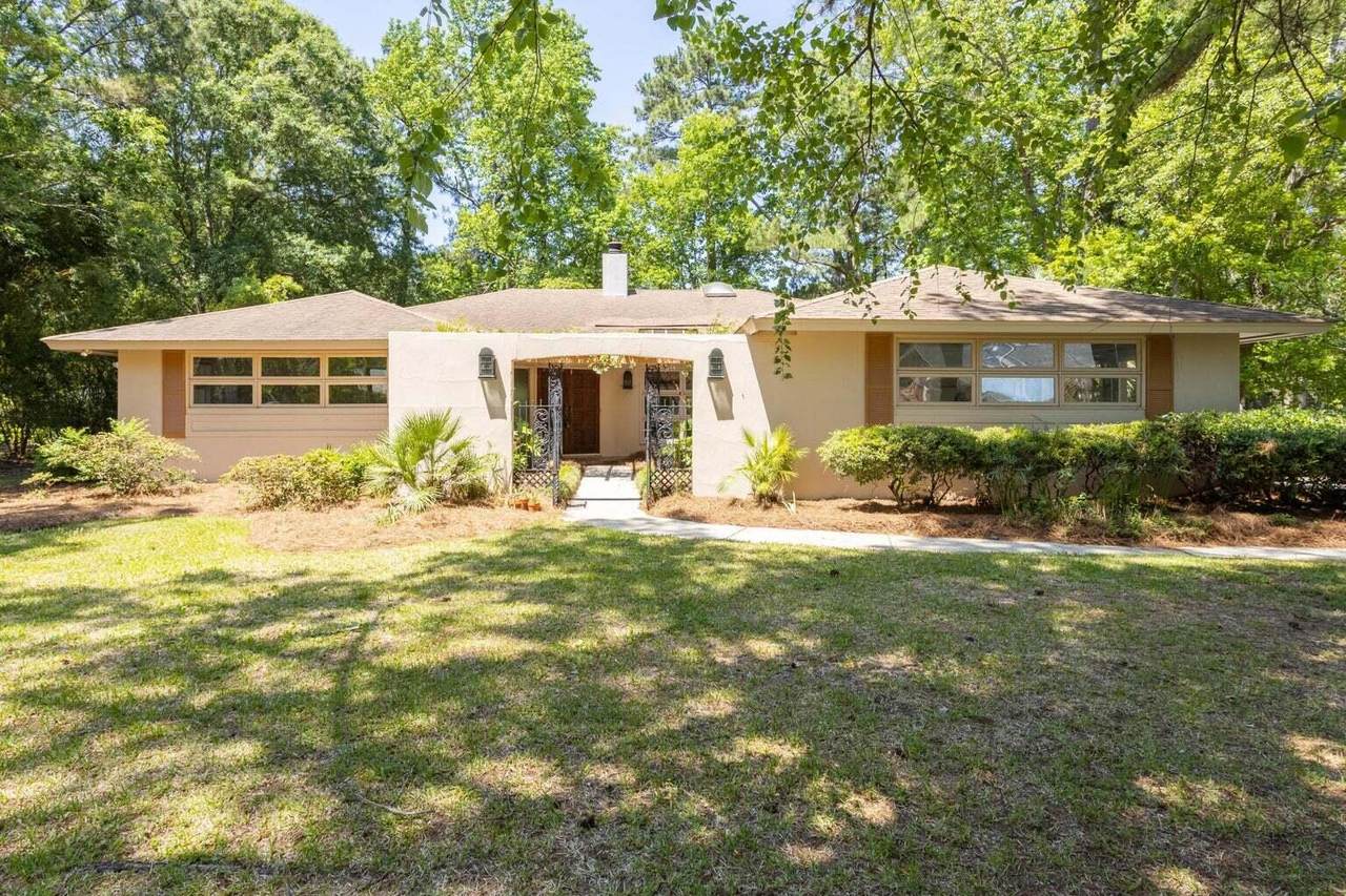 815 Farm Quarter Road - Photo 1