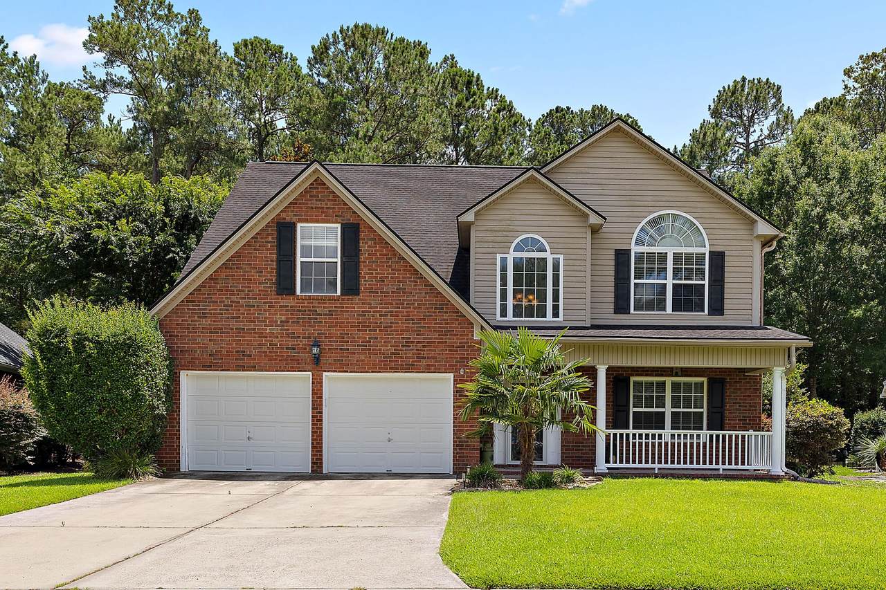 8721 Evangeline Drive - Photo 1