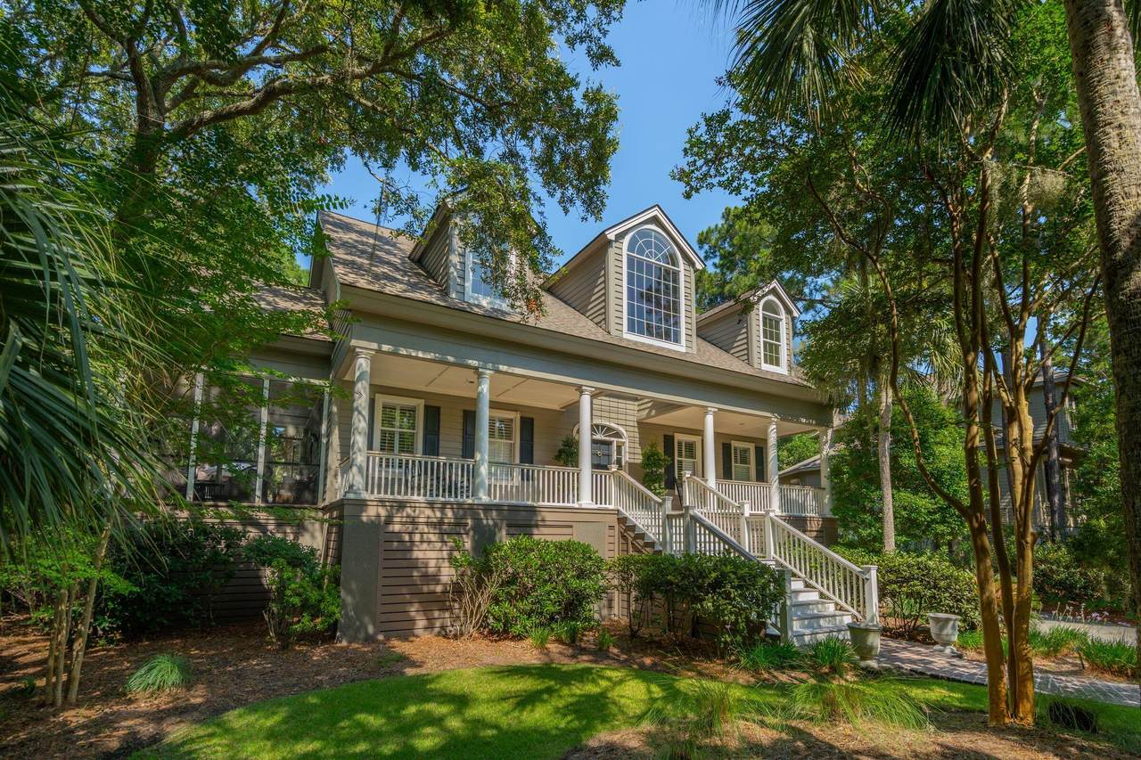 132 Turnberry Drive - Photo 1